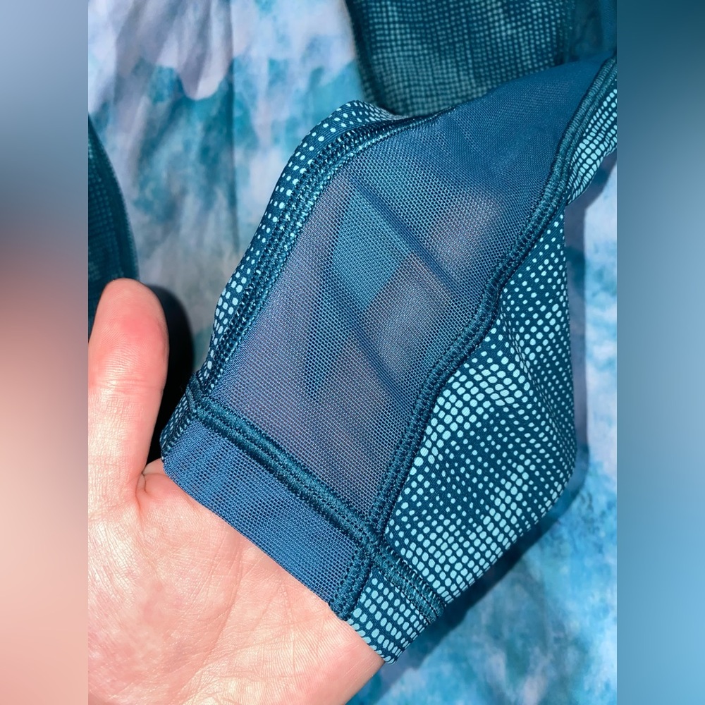 Lululemon Speed Up Teal Leggings - Picture 6 of 9